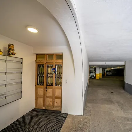 Chasa Plazza Gronda Lavin